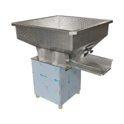 廠家直供不銹鋼上料機(jī)獨(dú)立振動給料機(jī)提升機(jī)配套設(shè)備輸送機(jī)定制